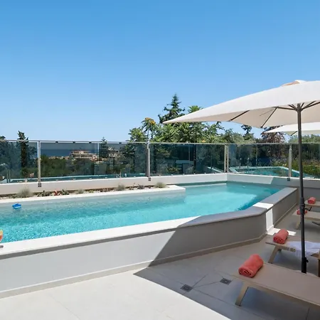 House Of Hermes With Heated Pool And Sea View Apartment
